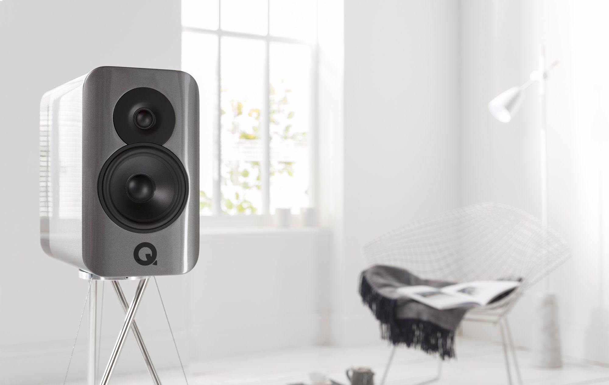 Concept 300 Bookshelf Speaker Pair