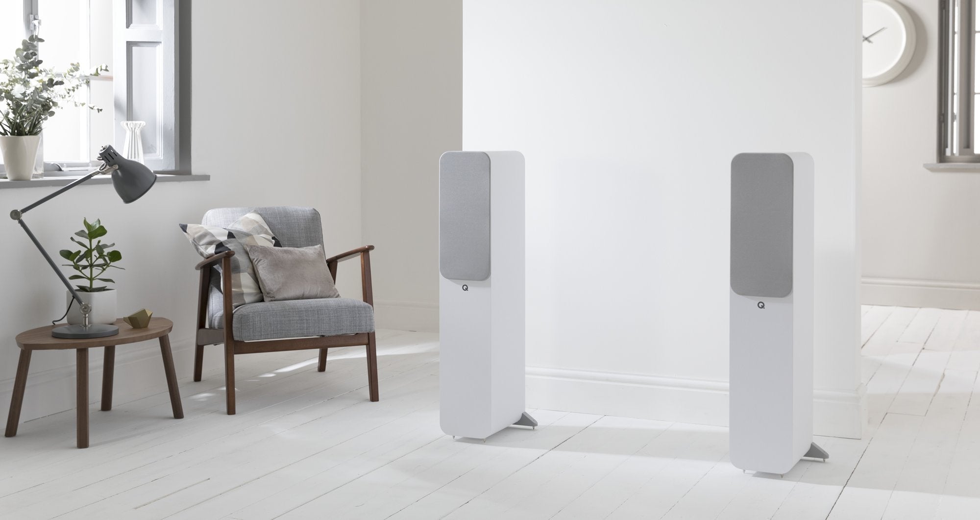 3050i Floorstanding Speaker Pair