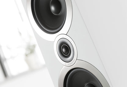3050i Floorstanding Speaker Pair