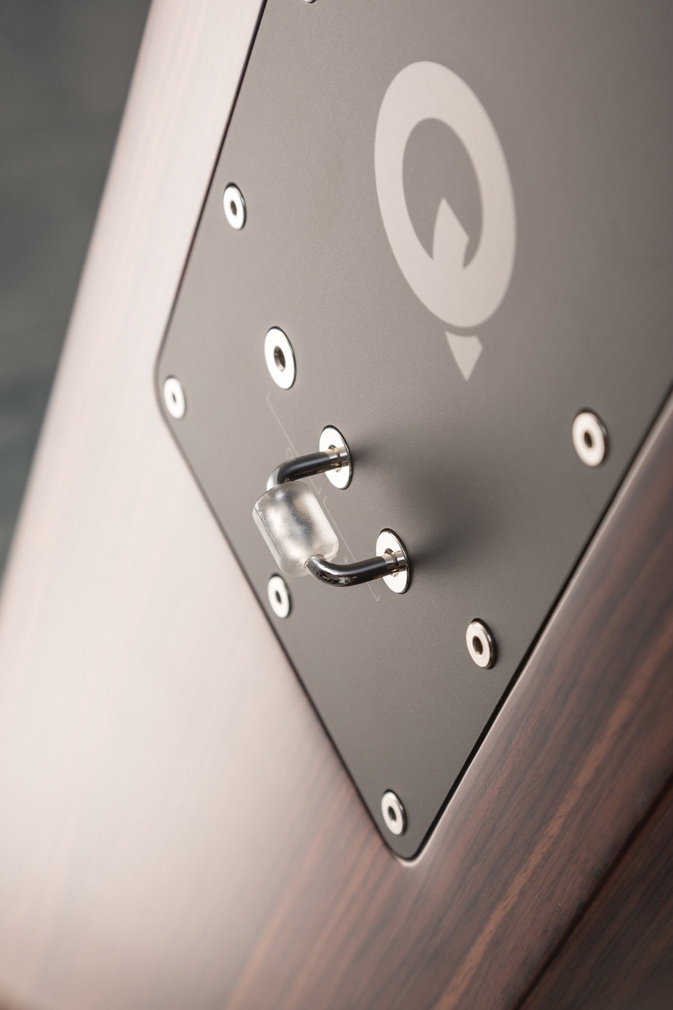 Concept 500 Floorstanding Speaker Pair