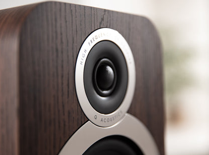 3030i Bookshelf Speaker Pair